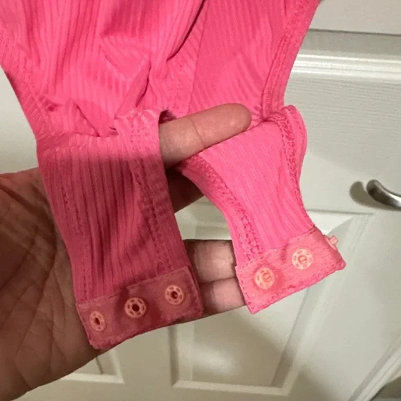 Pink Ribbed Bodysuit - Picture 3 of 3